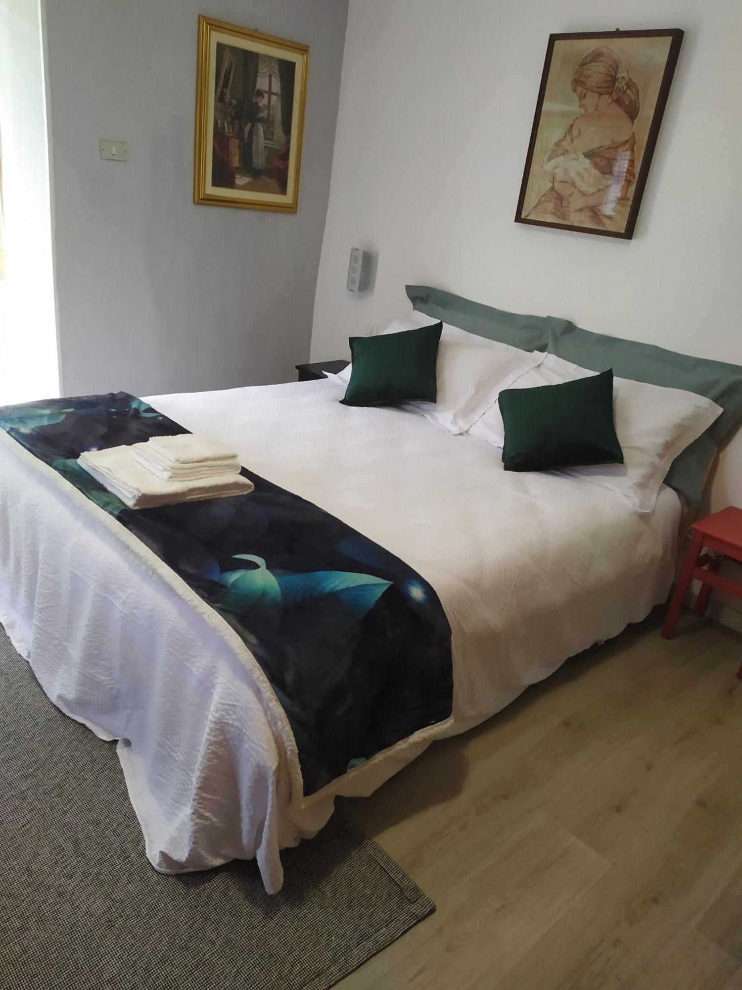 La Ghita Bed & Breakfast Sparone Room photo